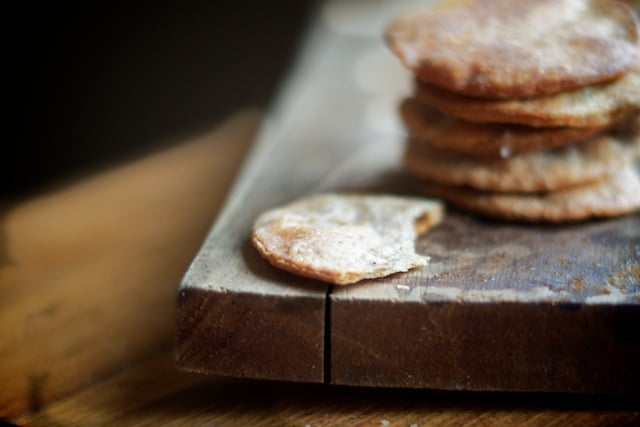 kidsfood 2 Homemade crackers on a wooden board.