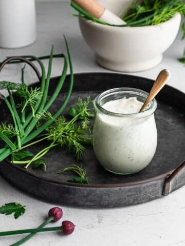 Kefir ranch dressing in a glas jar